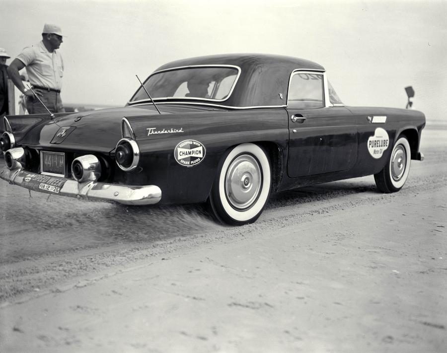  Ford Thunderbird (P5/40) 1955 года  (фото 43 из 128)